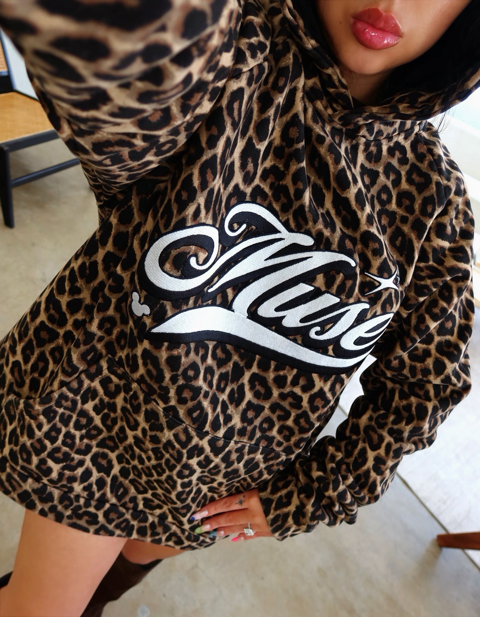 Muse Hoodie 🐆