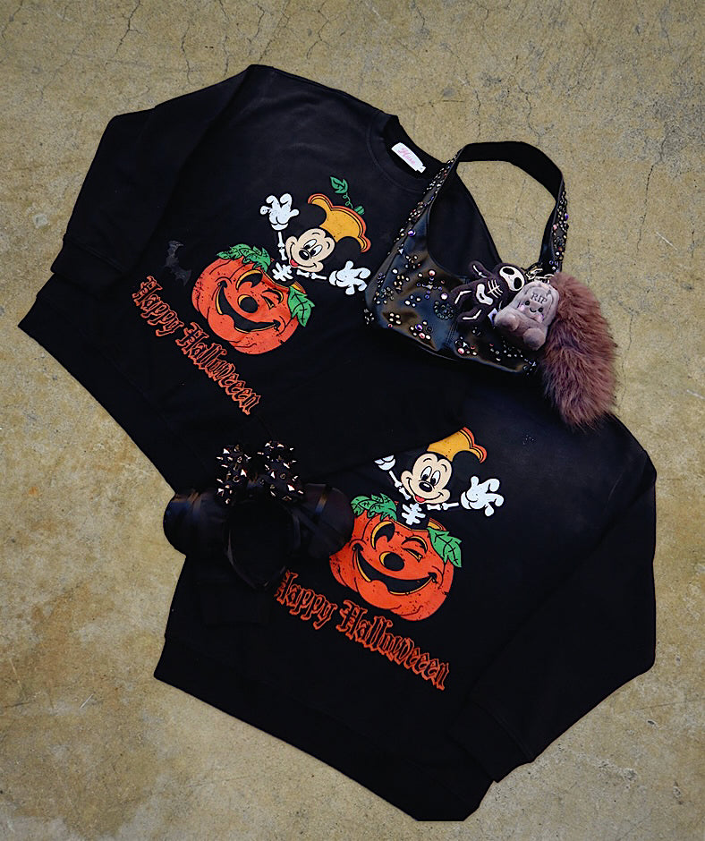 Happy Halloween Crewneck 🎃