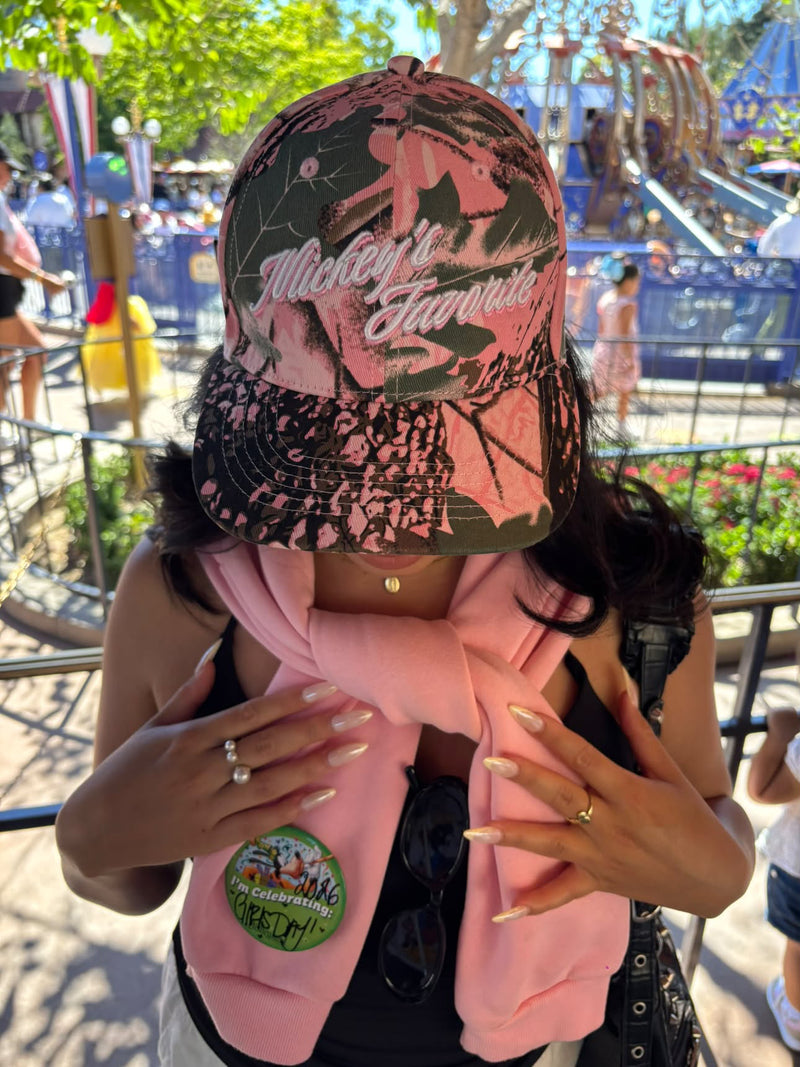Person wearing a Muse product